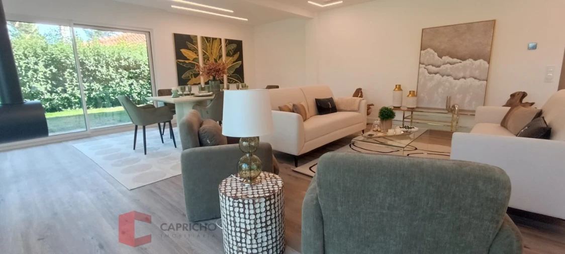 Moradia T4 para Venda em Charneca de Caparica e Sobreda Foto 39