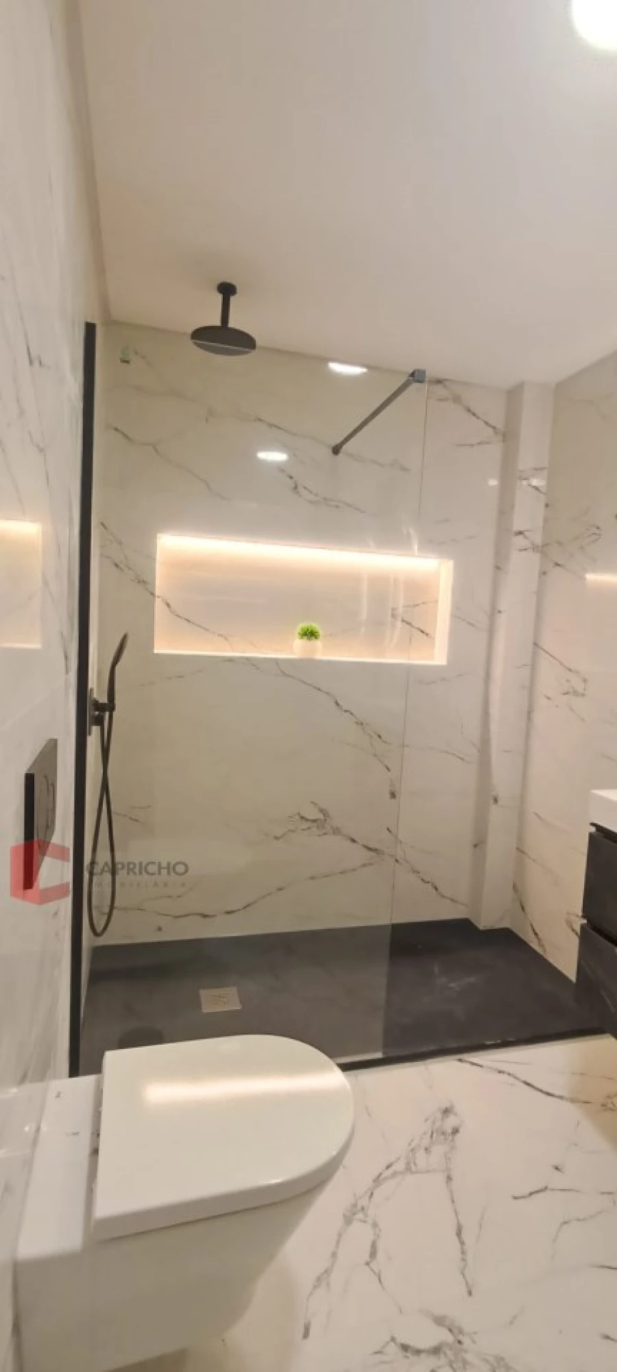 Moradia T4 para Venda em Charneca de Caparica e Sobreda Foto 46