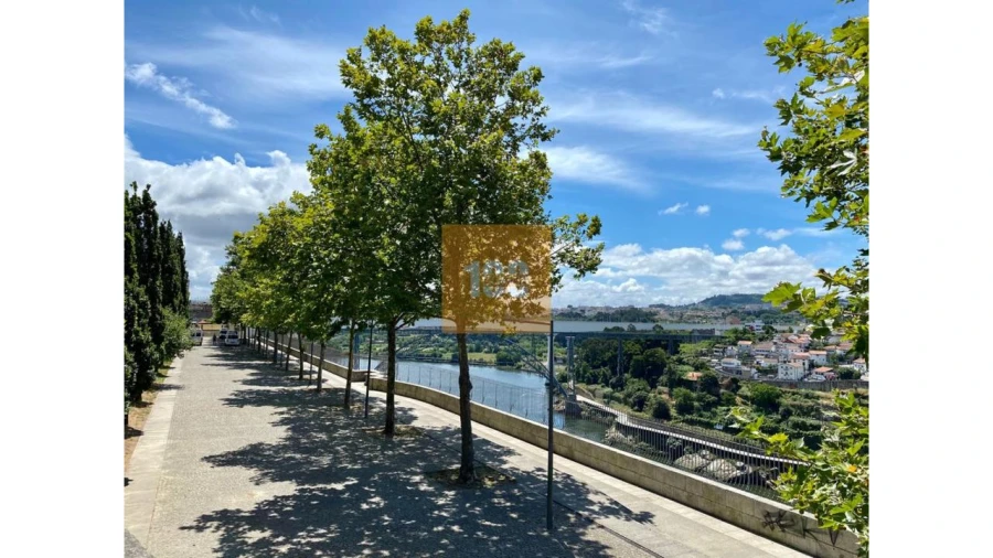 Apartamento T1 para Arrendamento em Bonfim Foto 26