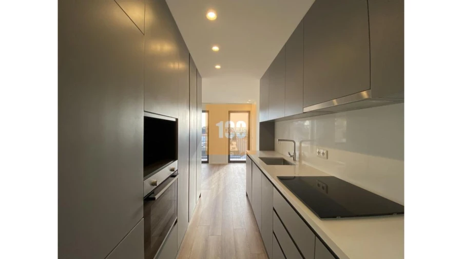 Apartamento T1 para Arrendamento em Bonfim Foto 11