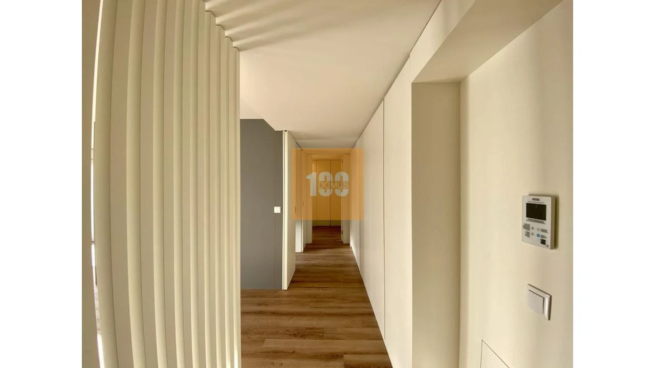 Apartamento T1 para Arrendamento em Bonfim Foto 7