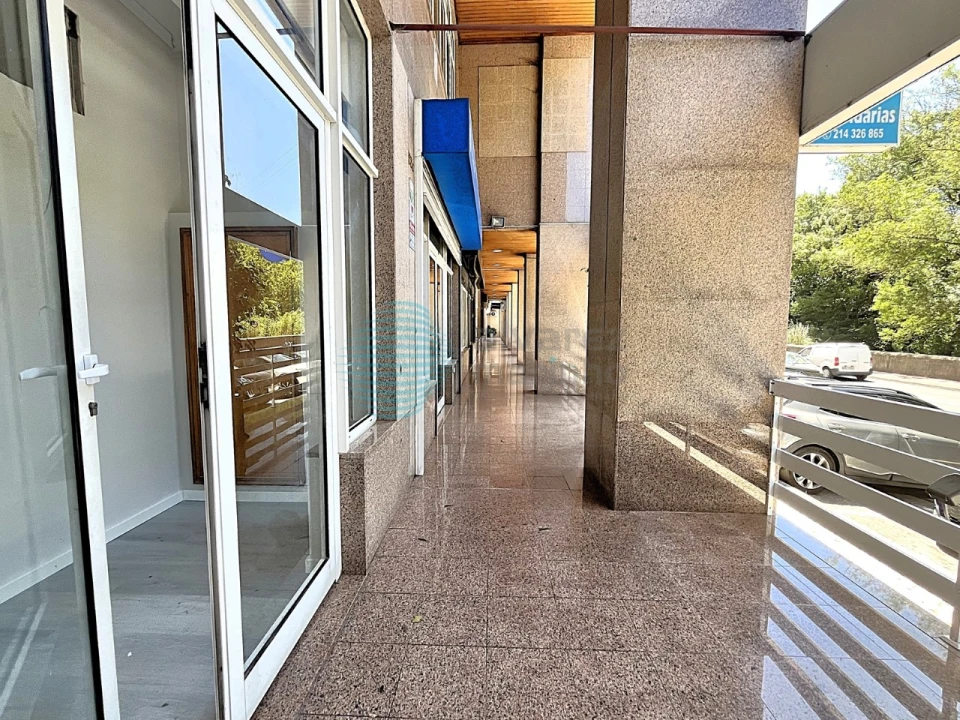 Loja para Venda em Queluz e Belas Foto 16