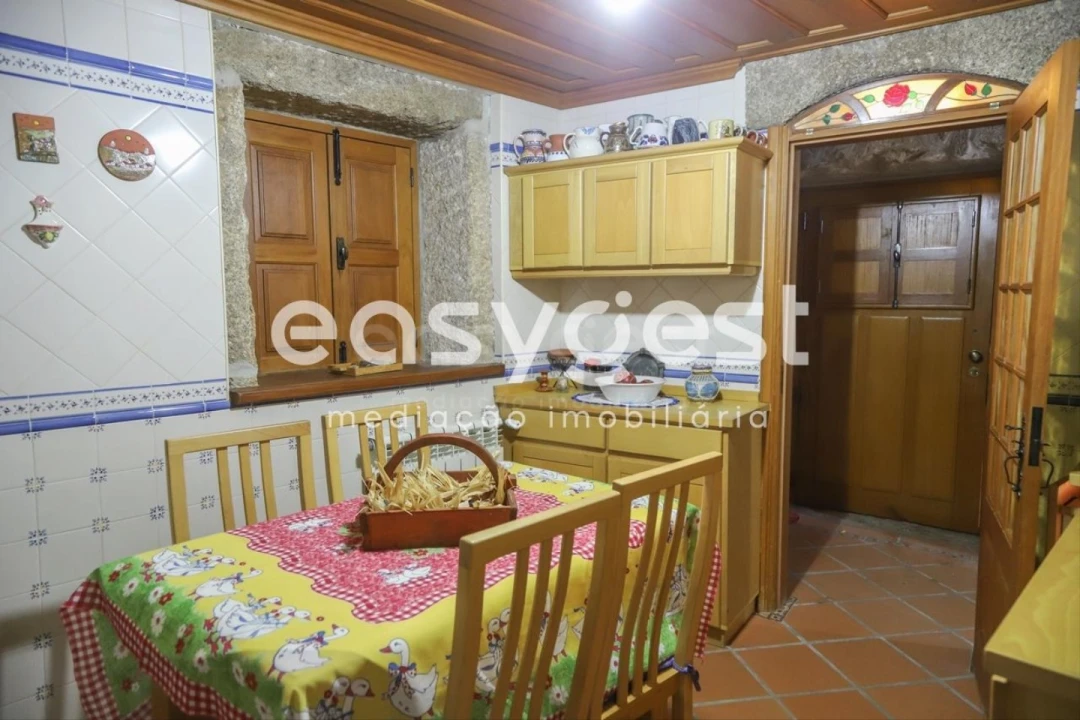 Moradia T2 para Venda em Castelo Bom Foto 4