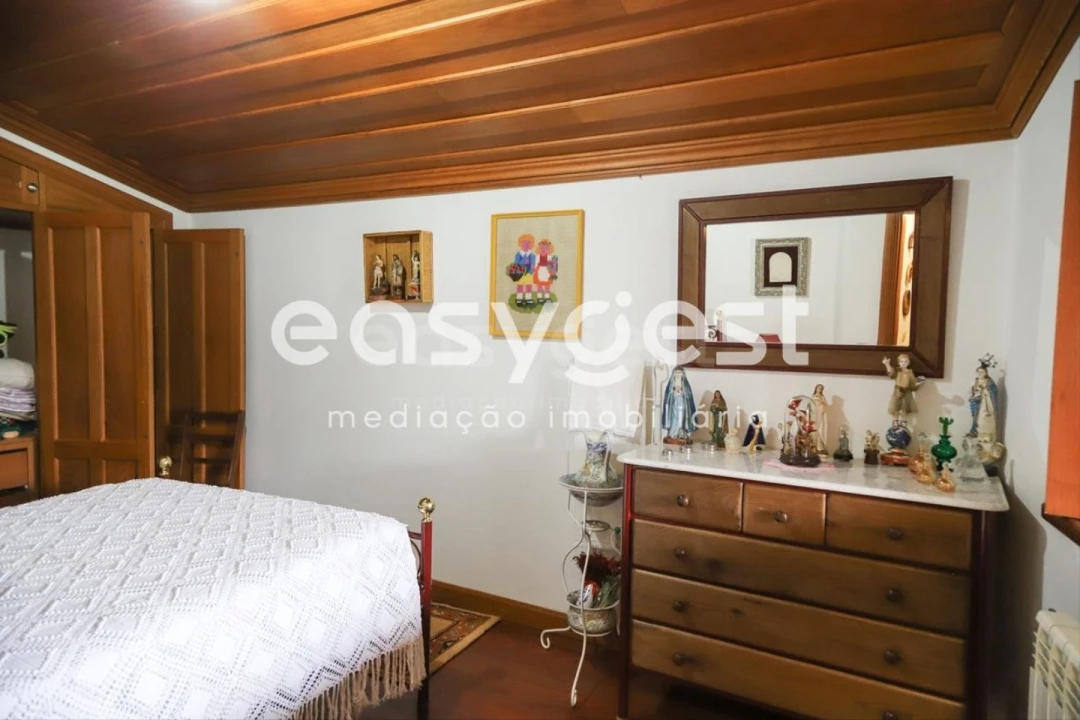 Moradia T2 para Venda em Castelo Bom Foto 16