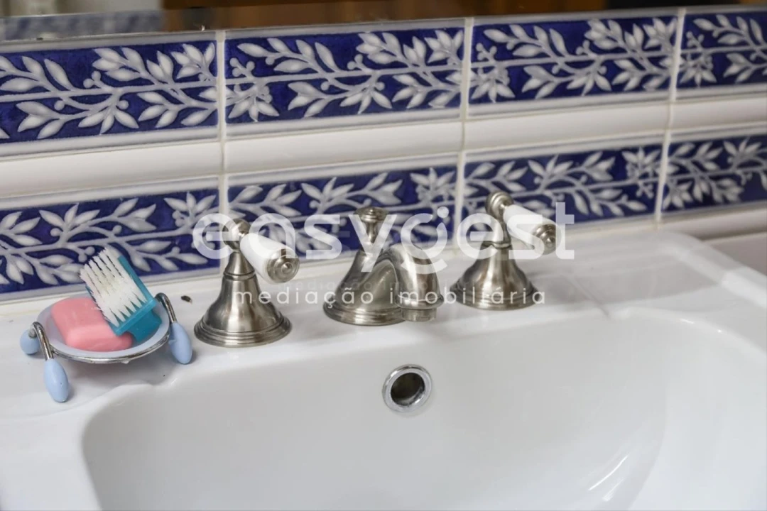 Moradia T2 para Venda em Castelo Bom Foto 26