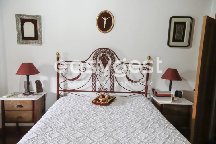 Moradia T2 para Venda em Castelo Bom Foto 17