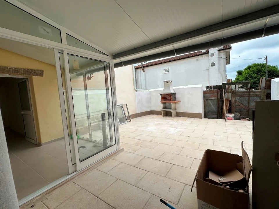 Moradia T4 para Venda em São Martinho de Árvore e Lamarosa Foto 5