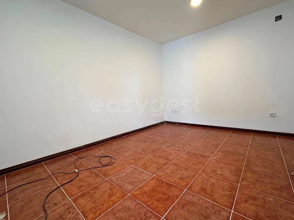 Moradia T4 para Venda em São Martinho de Árvore e Lamarosa Foto 10