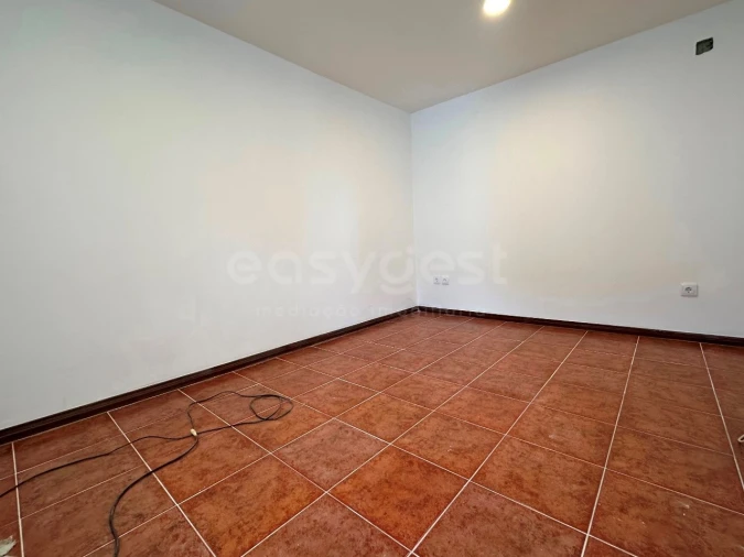 Moradia T4 para Venda em São Martinho de Árvore e Lamarosa Foto 10