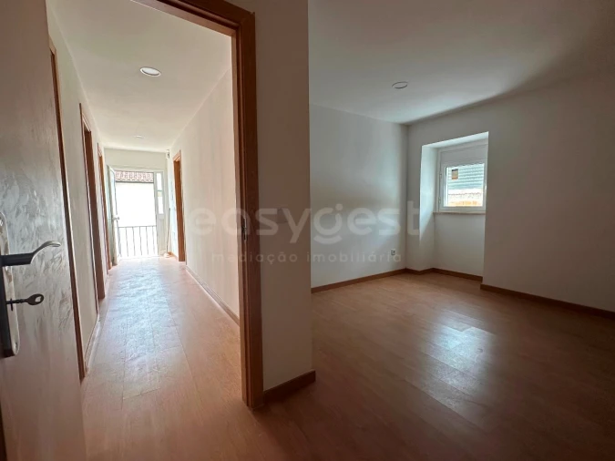 Moradia T4 para Venda em São Martinho de Árvore e Lamarosa Foto 12