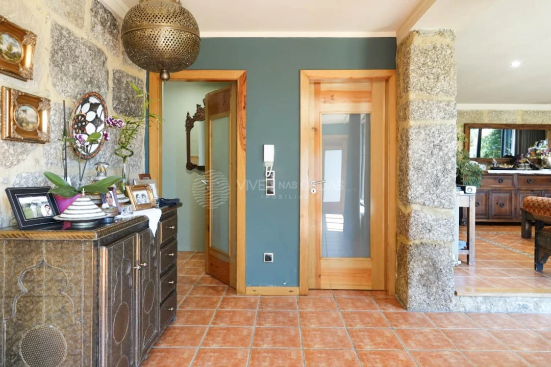 Moradia T4 para Venda em Sequeade e Bastuço (São João e Santo Estêvão) Foto 10