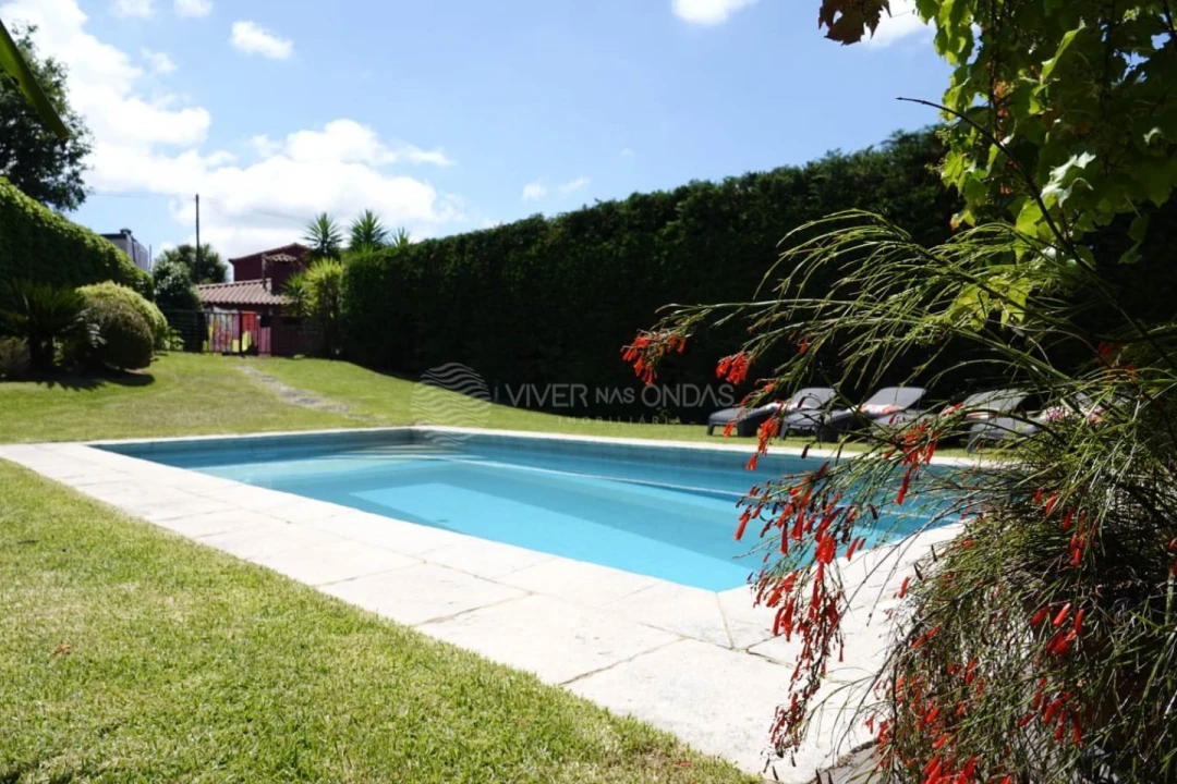 Moradia T4 para Venda em Sequeade e Bastuço (São João e Santo Estêvão) Foto 1