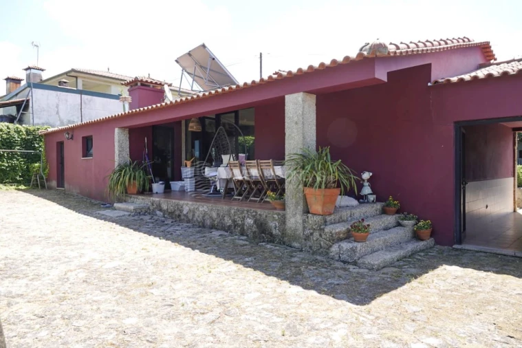 Moradia T4 para Venda em Sequeade e Bastuço (São João e Santo Estêvão) Foto 47