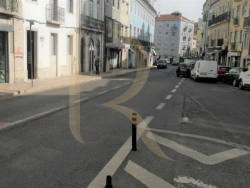 Loja para Arrendamento em Arroios