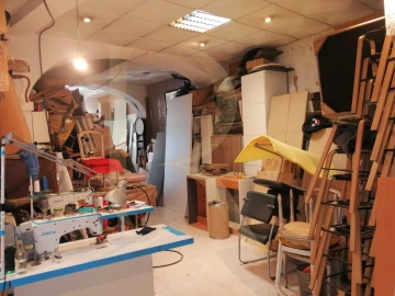 Loja para Arrendamento em Arroios