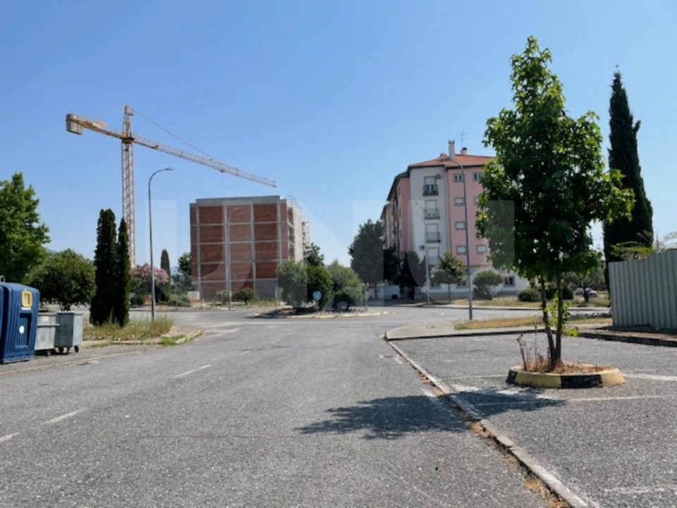 Terreno para Venda em Covilhã e Canhoso Foto 7