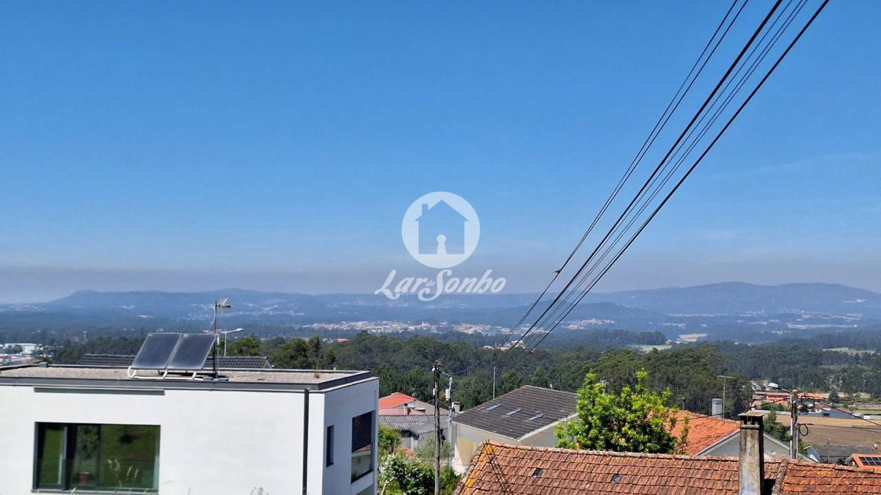 Moradia T3 para Venda em Laundos Foto 20