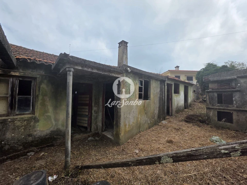 Moradia T3 para Venda em Laundos Foto 10