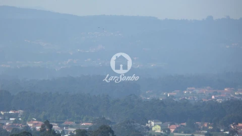 Moradia T3 para Venda em Laundos