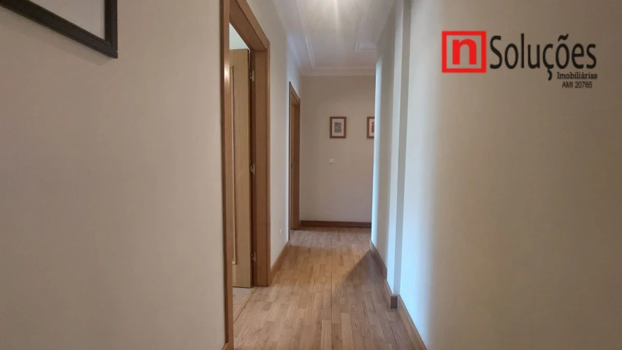 Apartamento T3 para Venda em Póvoa de Santa Iria e Forte da Casa Foto 11