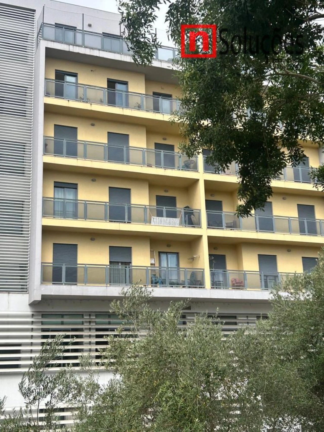 Apartamento T3 para Venda em Póvoa de Santa Iria e Forte da Casa Foto 1