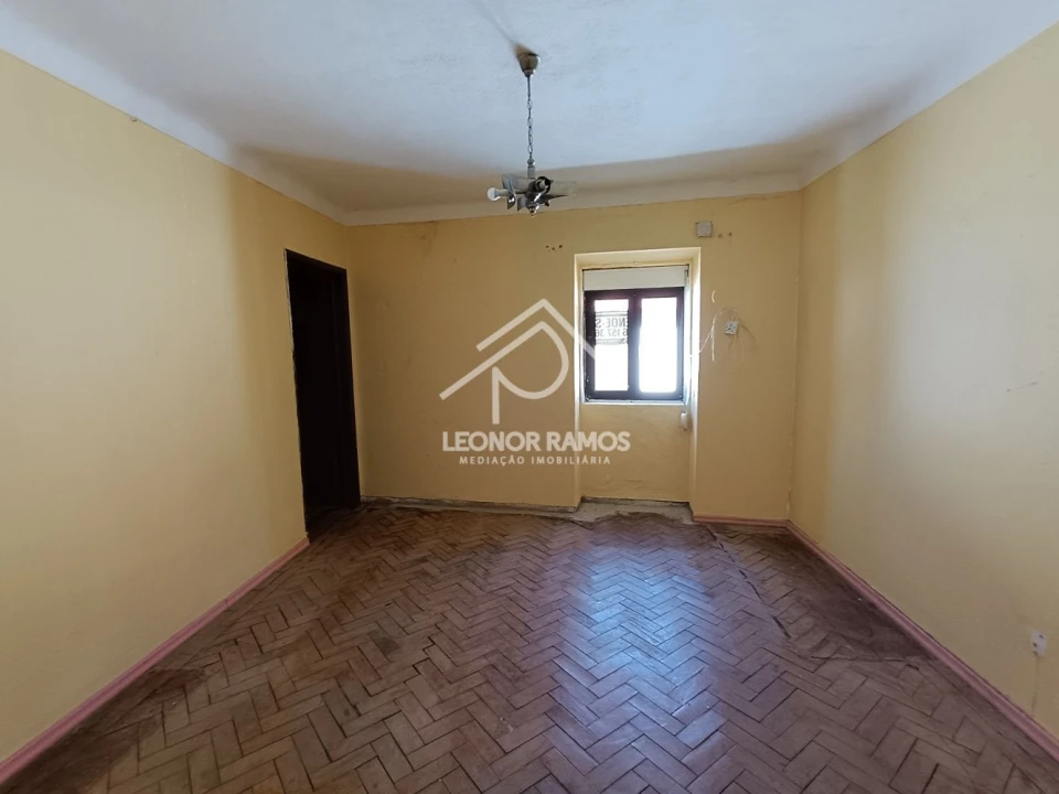 Moradia T2 para Venda em Tinalhas Foto 19