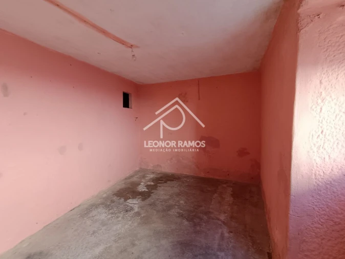 Moradia T2 para Venda em Tinalhas Foto 4