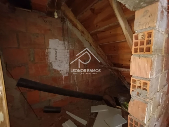 Moradia T2 para Venda em Tinalhas Foto 10