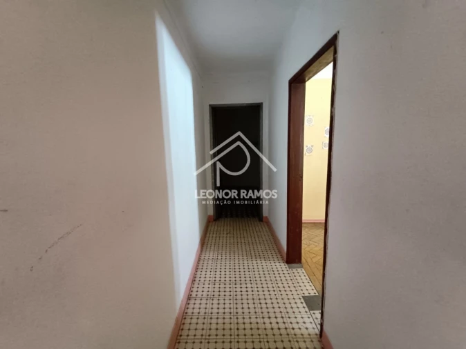 Moradia T2 para Venda em Tinalhas Foto 18