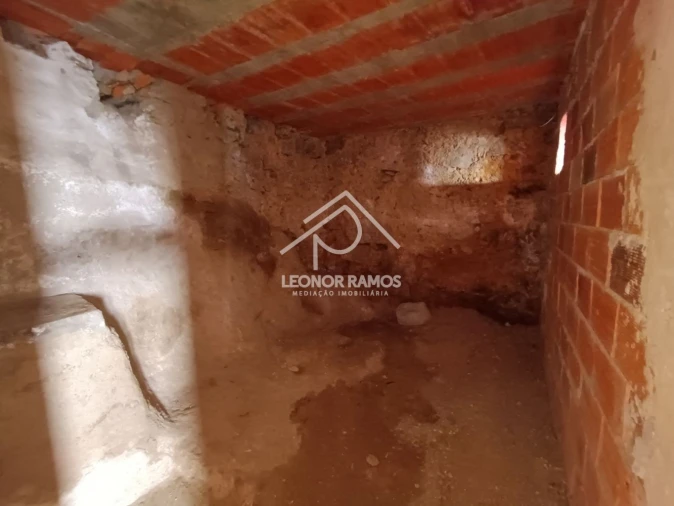 Moradia T2 para Venda em Tinalhas Foto 7