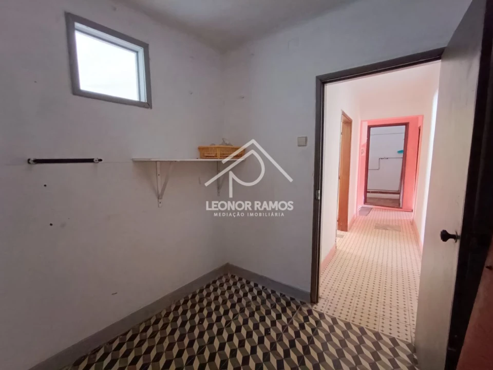 Moradia T2 para Venda em Tinalhas Foto 26