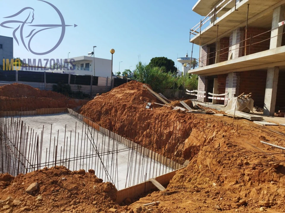 Apartamento T2 para Venda em Porches Foto 1