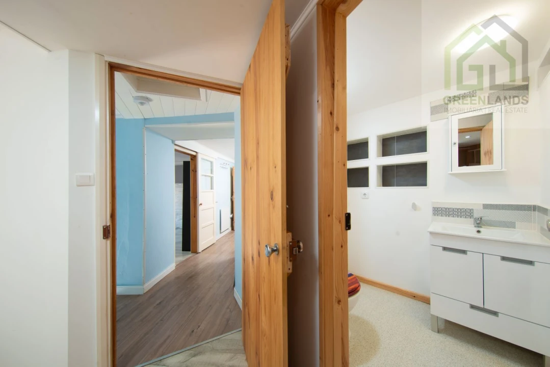 Moradia T3 para Venda em Folques Foto 35