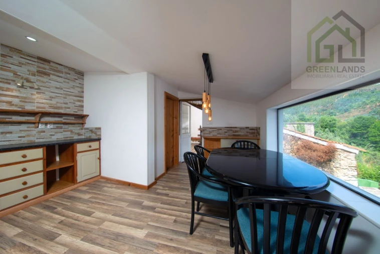 Moradia T3 para Venda em Folques Foto 19