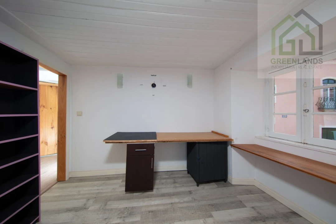 Moradia T3 para Venda em Folques Foto 32