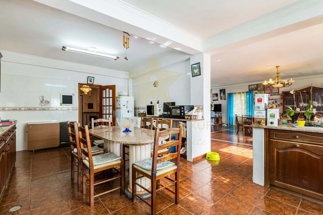 Quinta T5 para Venda em Lousa Foto 6