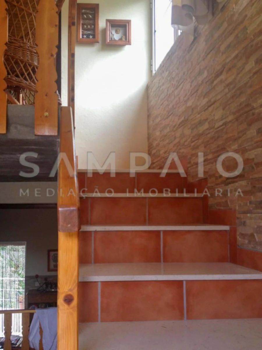 Moradia T4 para Venda em Santa Cruz do Douro e São Tomé de Covelas Foto 11