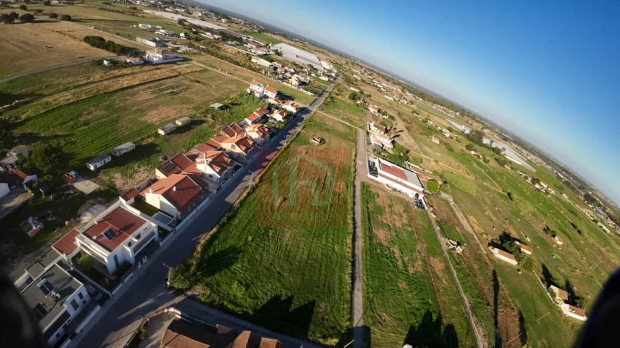 Terreno para Venda em Atalaia e Alto Estanqueiro-Jardia Foto 3