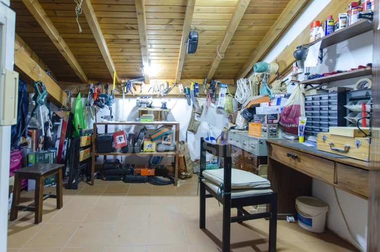 Quinta T4 para Venda em Almoster Foto 33