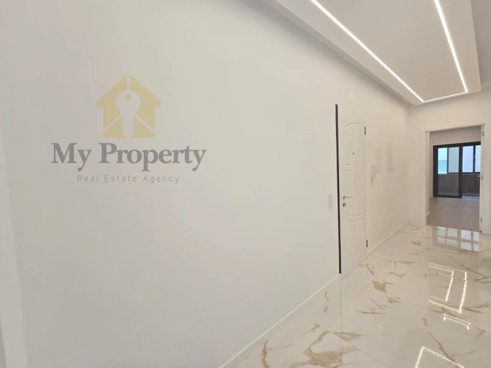 Apartamento T3 para Venda em Quarteira Foto 30