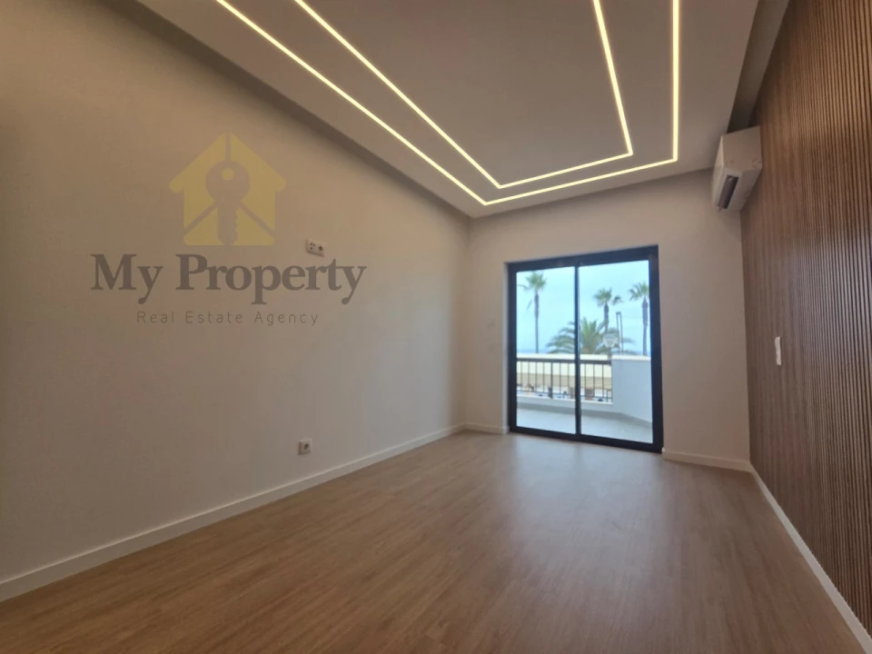 Apartamento T3 para Venda em Quarteira Foto 31