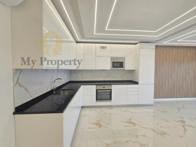 Apartamento T3 para Venda em Quarteira Foto 9