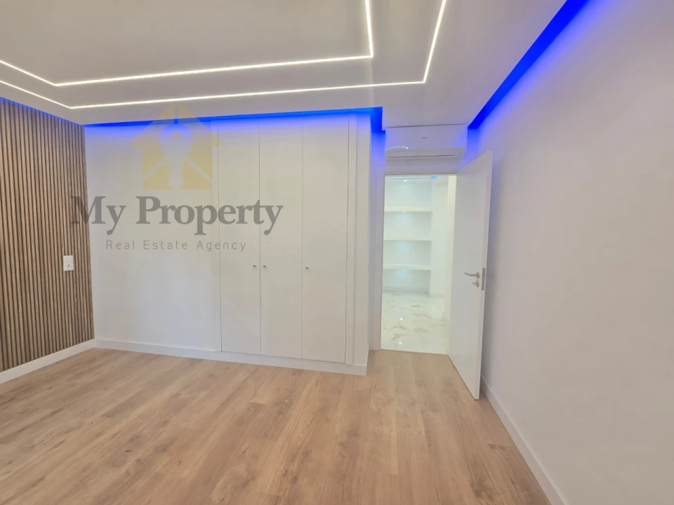 Apartamento T2 para Venda em Quarteira Foto 12