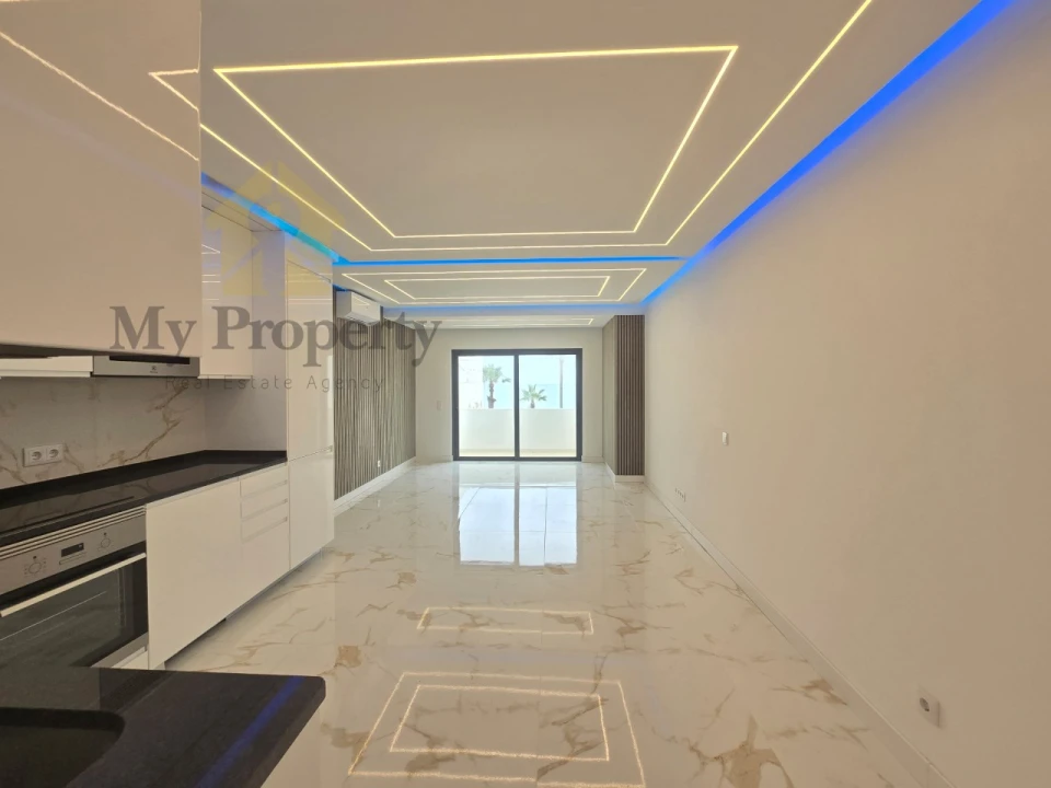 Apartamento T2 para Venda em Quarteira Foto 2