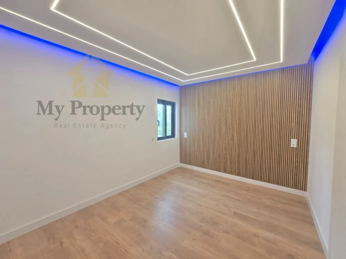 Apartamento T2 para Venda em Quarteira Foto 13