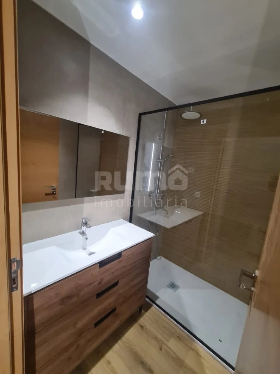 Negócio para Venda em Mentrestido Foto 13