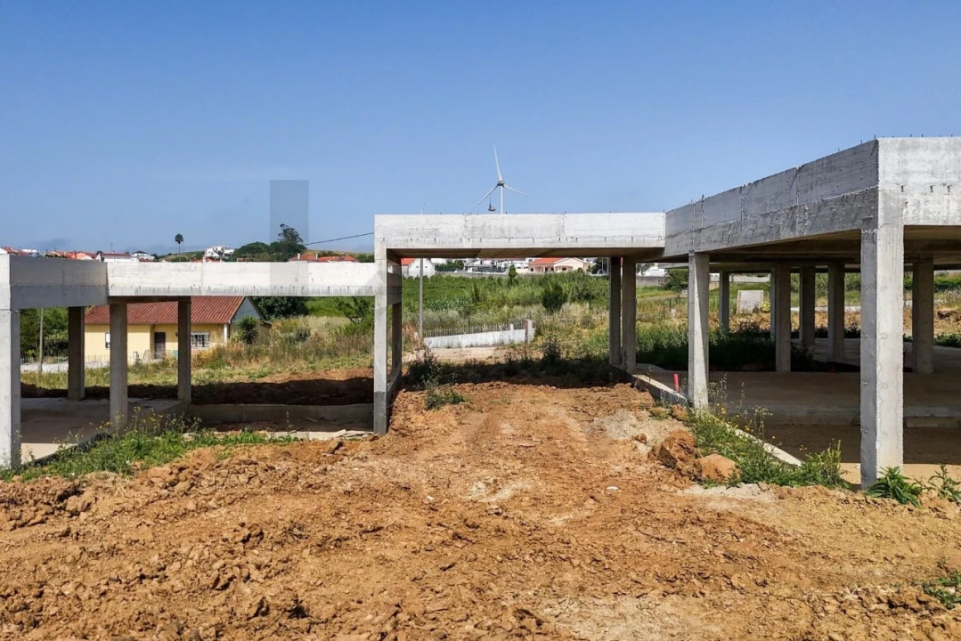 Moradia T3 para Venda em Santo Quintino Foto 19