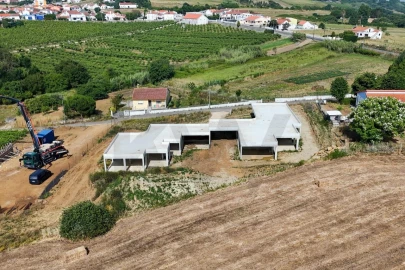 Moradia T3 para Venda em Santo Quintino