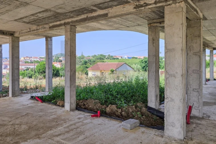 Moradia T3 para Venda em Santo Quintino Foto 25