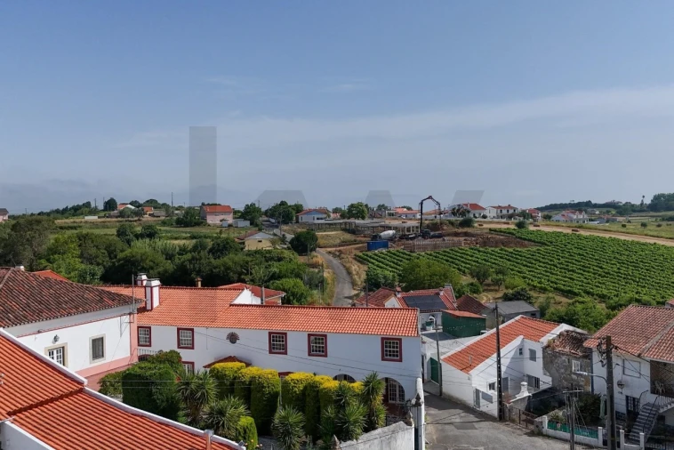 Moradia T3 para Venda em Santo Quintino Foto 27